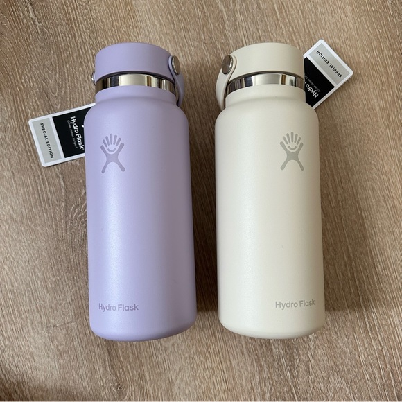 Hydro Flask Nordstrom Anniversary 2023 32 oz. Bottles - Moonlight & Ultraviolet - Picture 1 of 7